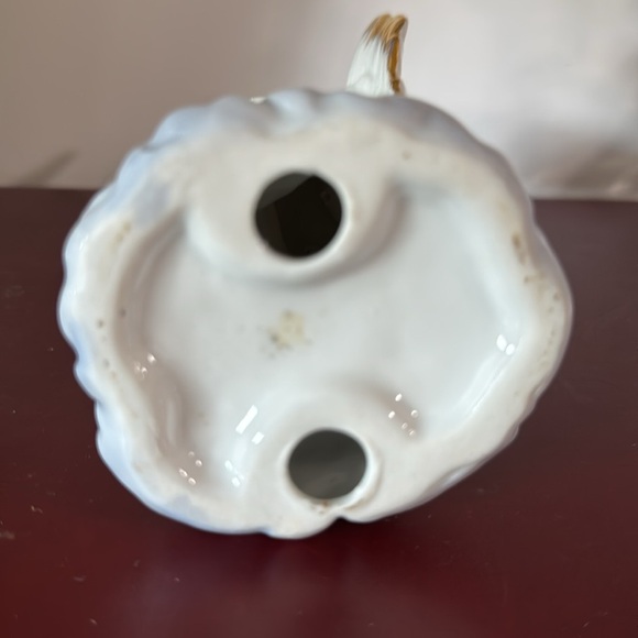 Vintage Cherub Figurine angel playing a harp - Picture 6 of 6